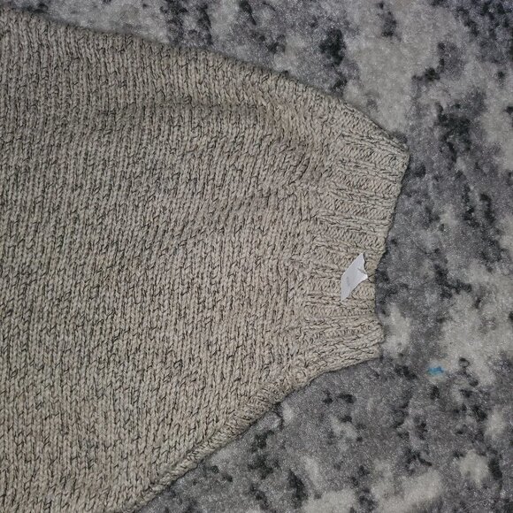 JENNIFER LOPEZ SEQUIN KNIT HOODIE BATWING SLEEVE - Picture 3 of 13